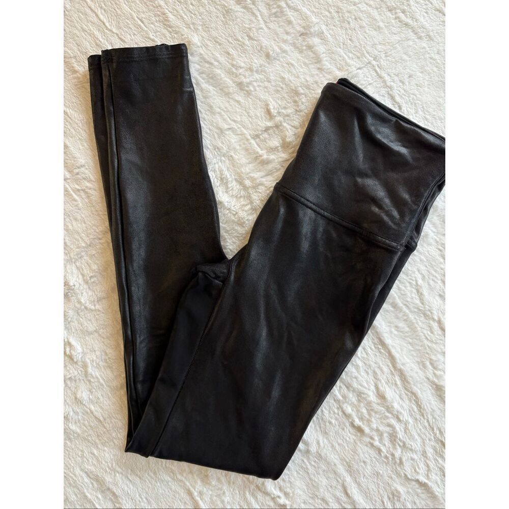 SPANX faux leather leggings size Large